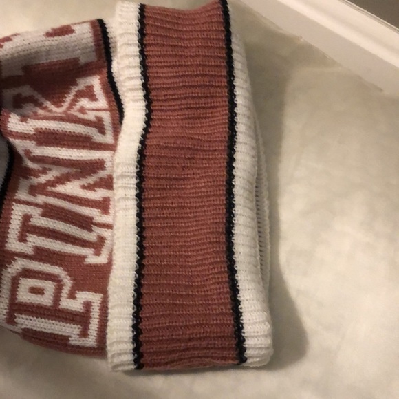 PINK NATION VICTORIA SECRET WINTER POM POM HAT - Picture 7 of 7